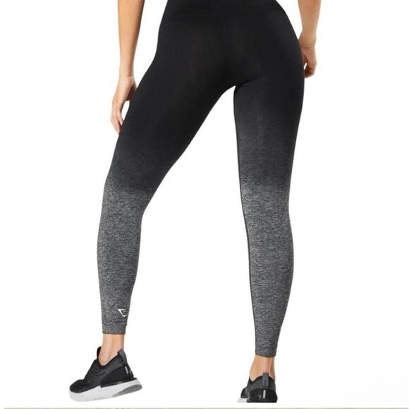 Gymshark Women's Black/Grey Ombre Adapt Leggings - Picture 5 of 5